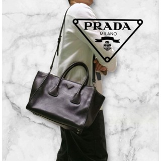㊣✨PRADA✨普拉達 咖啡色 牛皮 多層 扇形 醫生包 手提包 肩揹包 斜揹包 /二手包/二手精品/保證正品