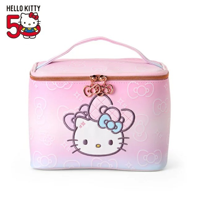 現貨秒出♡︎日本三麗鷗 Hello Kitty 皮質手提化妝箱 50週年 化妝箱 化妝包 手提包 新娘秘書 日本正版授權