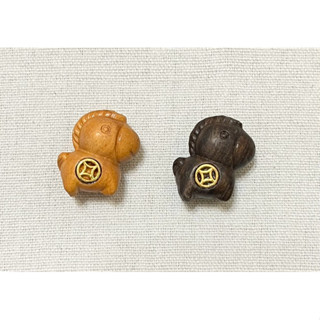 隨機抓貨 編號3 文玩上下通孔雕刻件 馬上有錢 沉香 芭比檀木 手串diy