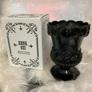 🌸日本🇯🇵製造✨ANNA SUI 安娜蘇魔法棒彩妝刷座*1個-薔薇雕花-經典黑-刷具桶-筆筒-收納筒-全新專櫃正品-現貨