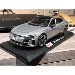 1/18 Maisto Audi RS e-tron GT奧迪電動車 銀色