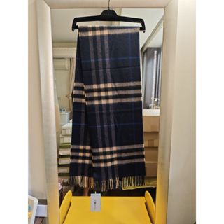 BURBERRY全新真品蘇格蘭製100%喀什米爾羊絨深藍色格紋圍巾--3.9折出清(不議價商品)