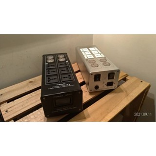 有濾波防雷擊過載保護等功能的電源排插 插座