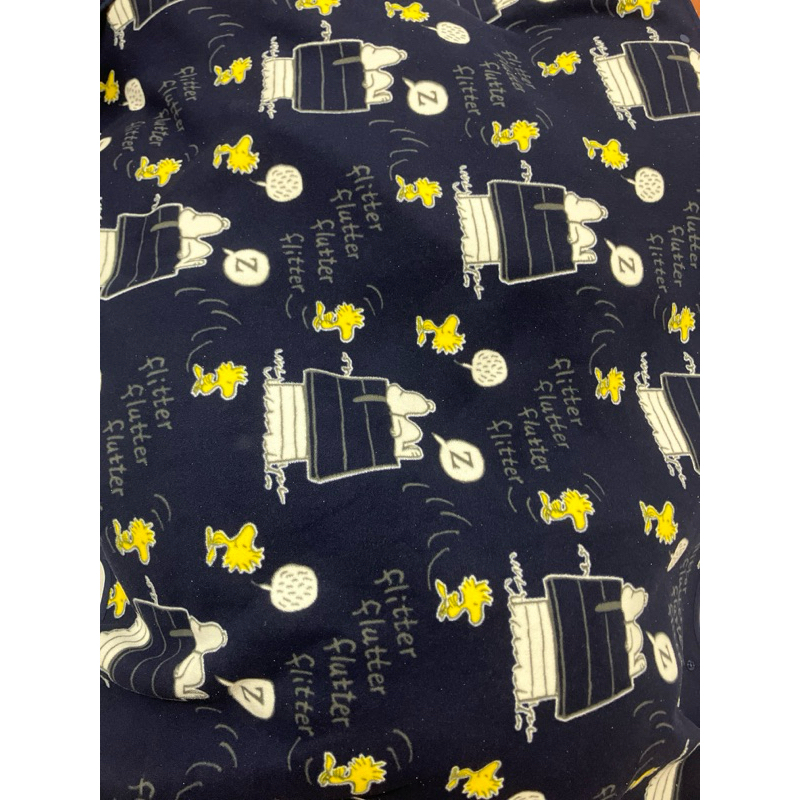 Uniqlo snoopy  毯子 商品如圖