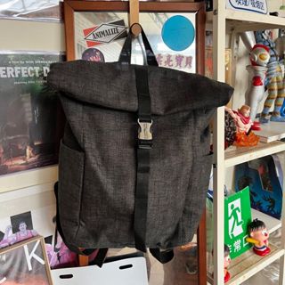 二手 BAGCOM購入 輕量電腦包 輕捲後揹包 15吋筆電OK 黑色