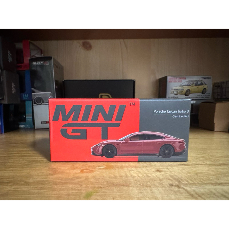 1/64 MINI GT PORSCHE TAYCAN TURBO S