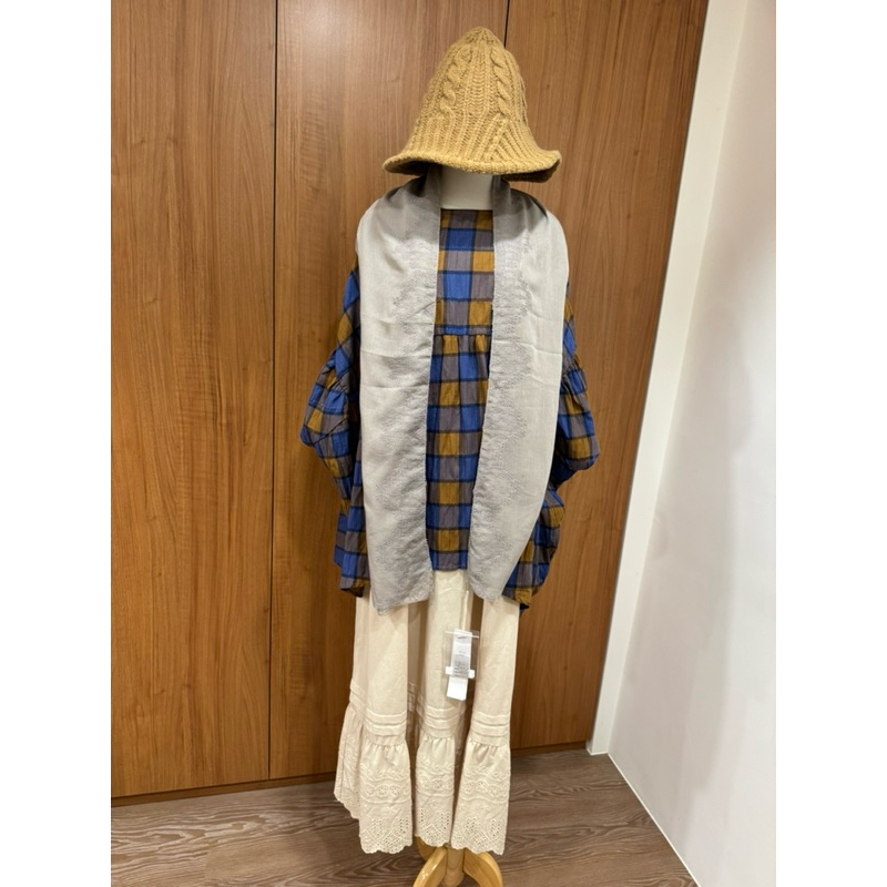 🌿Midori shop🐿️日本帶回 電繡圈圈花朵圖紋棉質圍巾/披肩