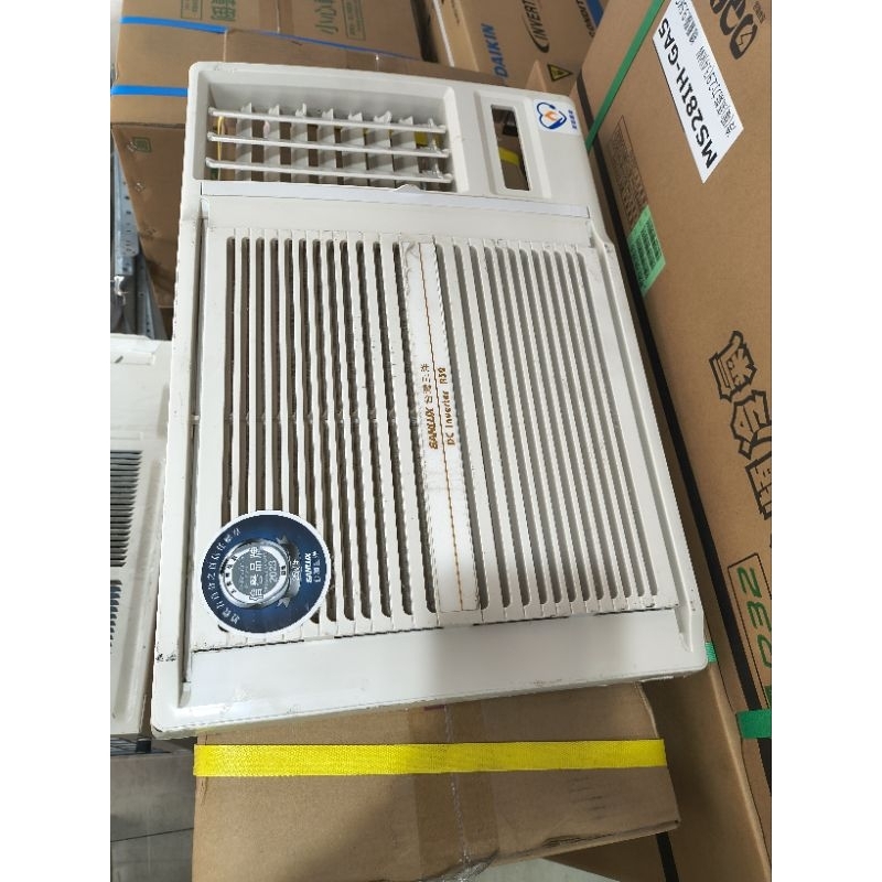 2023年`幾乎全新~二手中古三洋1噸變頻窗型冷氣，型號SAR-28VHR，保固3個月