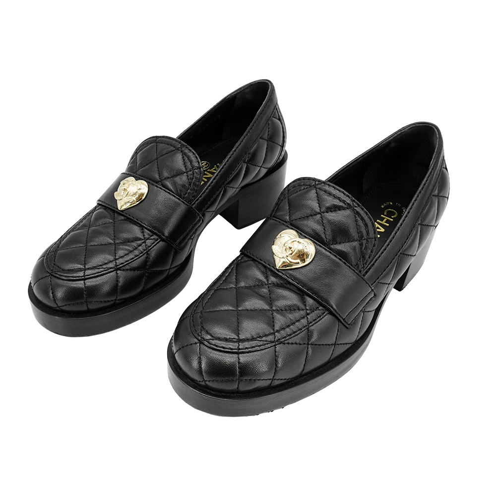 Chanel 展示品 羊皮愛心金logo高跟樂福鞋#36.5 (G39697-黑)