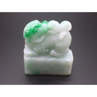 ｛珍璽翡翠｝天然A貨翡翠 翡翠 天然A貨 翡翠印章 天然A貨翡翠瑞狩鈕印章(長31寬27厚12mm)
