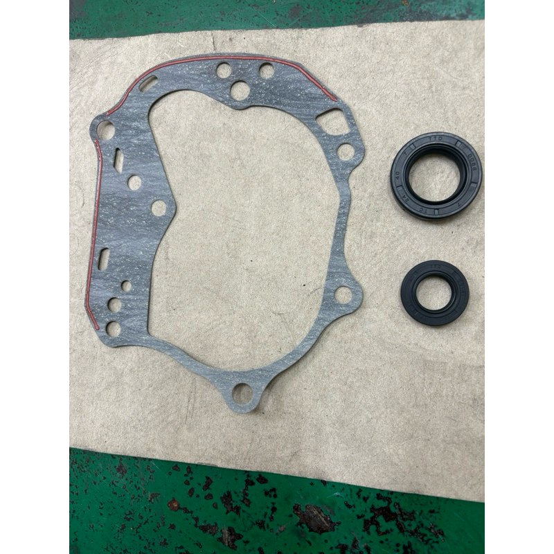 R X110/勾引100/得意100/ C U E100（後齒輪箱墊片+油封）$139