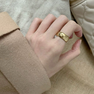 金色時髦指環複古小眾菱形格chic時尚百搭戒指