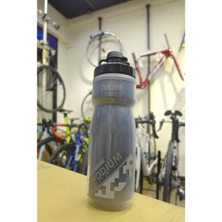 新店區-JCBIKE】公司貨/CAMELBAK Podium 自行車水壺/620ML/保冷防塵蓋噴射水瓶