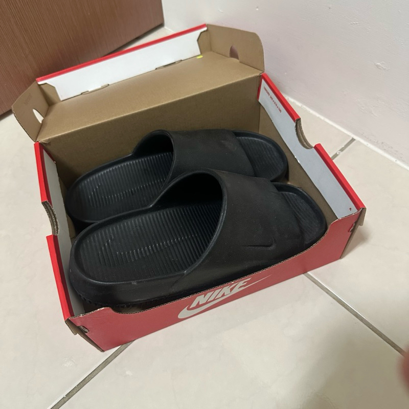 （二手很新但有灰塵）Nike 拖鞋26cm FD4116