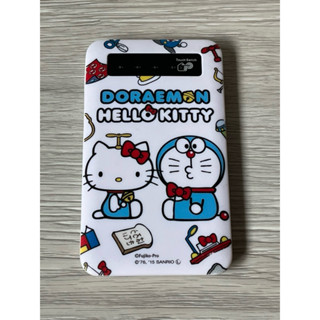 二手 三麗鷗正版Hello Kitty&小叮噹聯名款行動電源 日本帶回