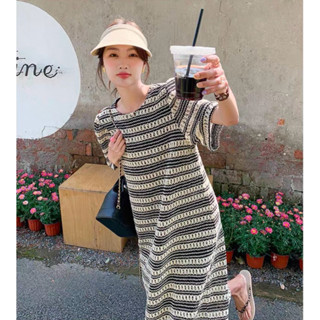 「夏日遮肉肉推薦」法式浪漫極細針織大尺碼黑白條紋連衣裙 修身短袖長版衣 圓領連身裙 加大尺碼連身裙 日常休閒 旅遊百搭
