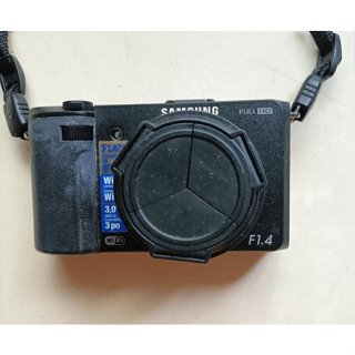 SAMSUNG EX2F可翻轉螢幕類單眼數位相機