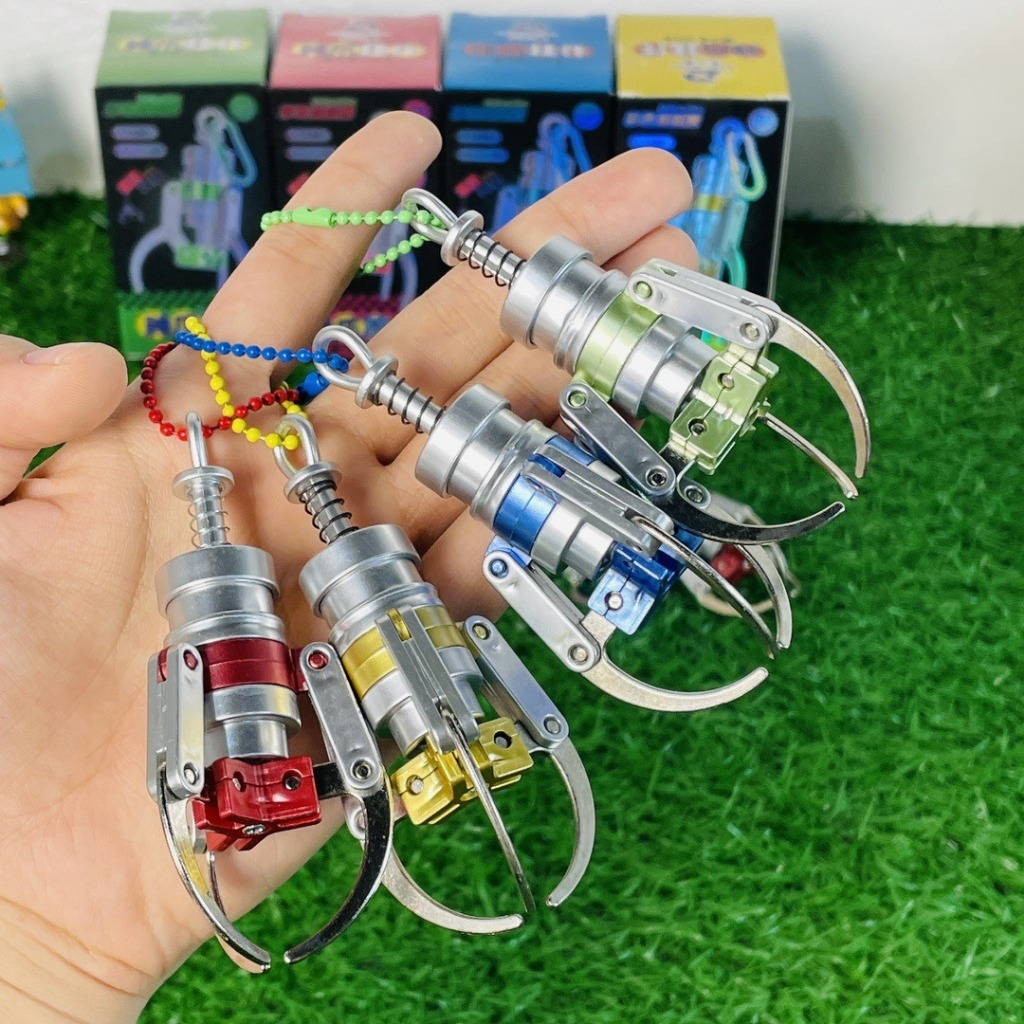 廢物專賣店 娃娃機爪子鑰匙圈 合金神爪鑰匙扣 娃娃機吊飾 包包吊飾 鑰匙扣 可愛鑰匙圈 交換禮物 夾娃娃吊飾 夾娃娃吊飾