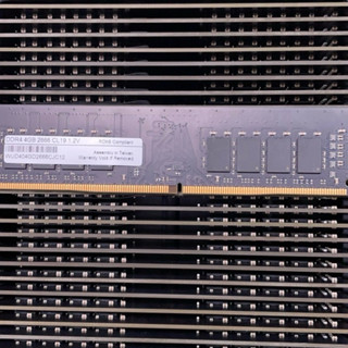 DDR4 4G 2666 桌上型記憶體