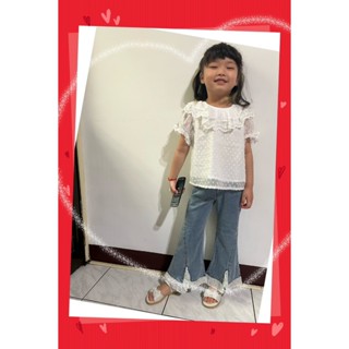 （116)Fei Fei🌻 2025春夏新款🌻 香水娜娜 11651 剪花荷葉領上衣 90-140