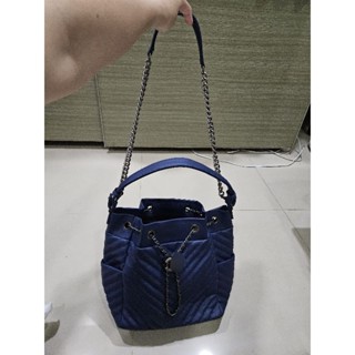 （全新）類C牌小香風鏈條水桶包附雙背帶