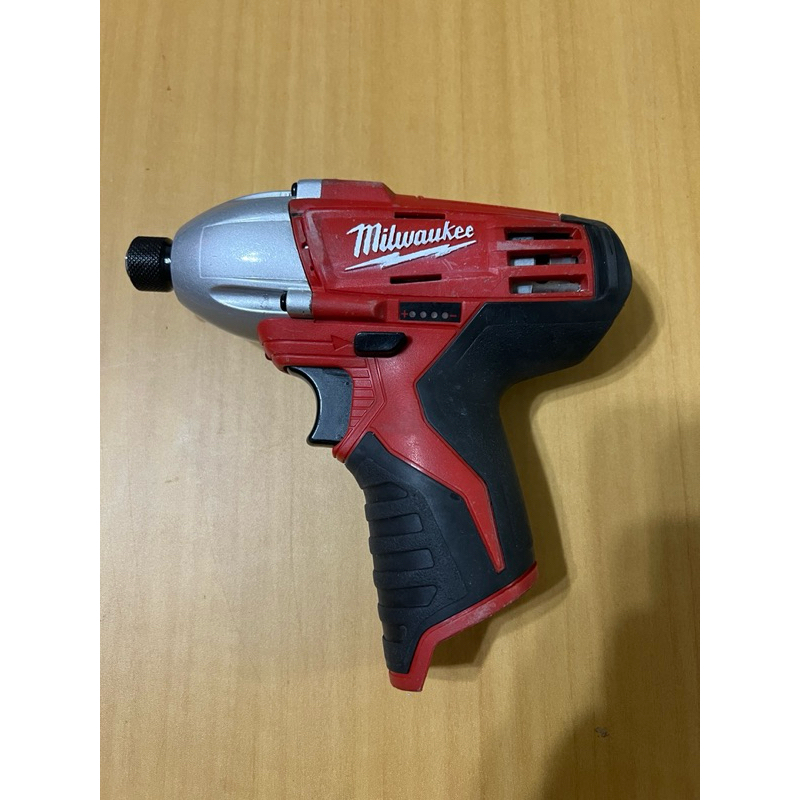 米沃奇 Milwaukee 12V  2450-20衝擊起子機（長溝的）