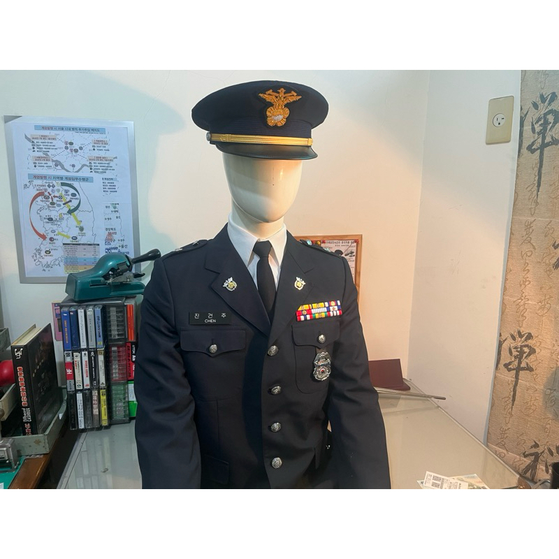 早期韓國警察常服，電影1987 正義辯護人，鑑賞(展示不出)