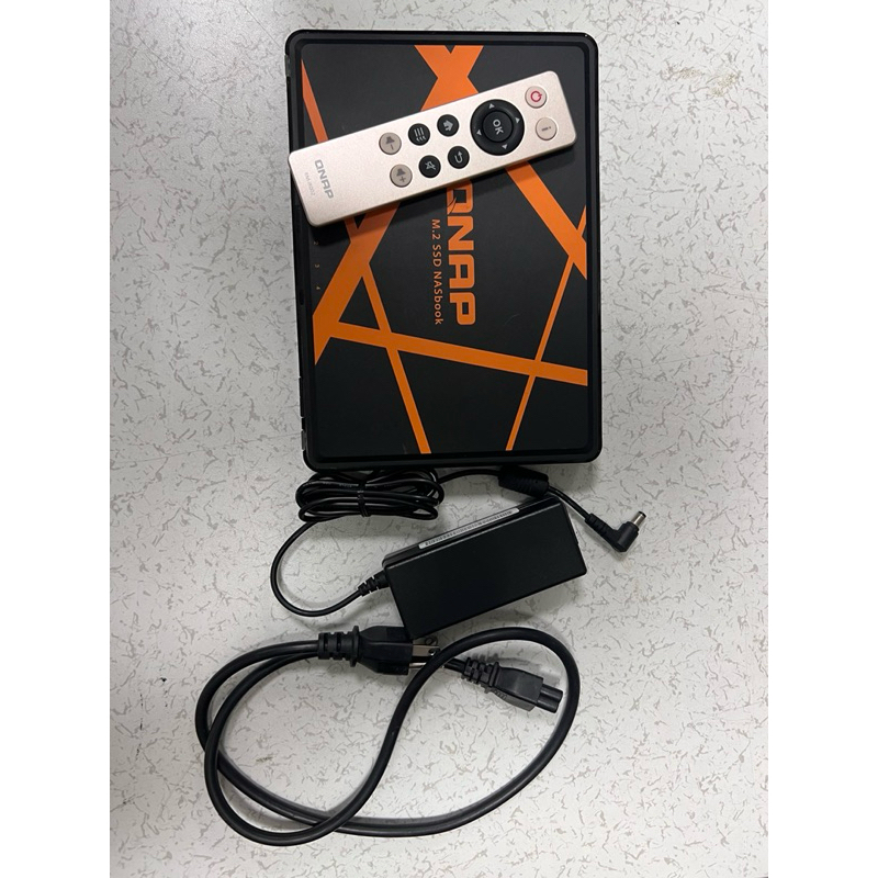 QNAP NAS 雲端硬碟 TBS-453A-4G-240GB