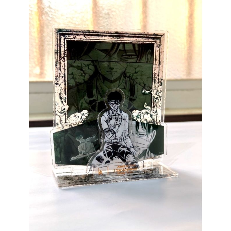 全新現貨出貨+蝦皮最低價+贈角色鑰匙圈 進擊的巨人 里維 兵長 米卡莎 艾爾文 萊納 立牌