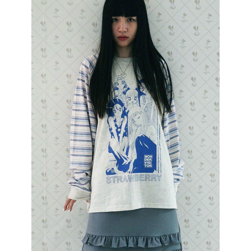 𝐏𝐀𝐍𝐃𝐀 𝐅𝐎𝐑𝐄𝐒𝐓 韓國代購 WONDER VISITOR Strawberry Raglan LS-T