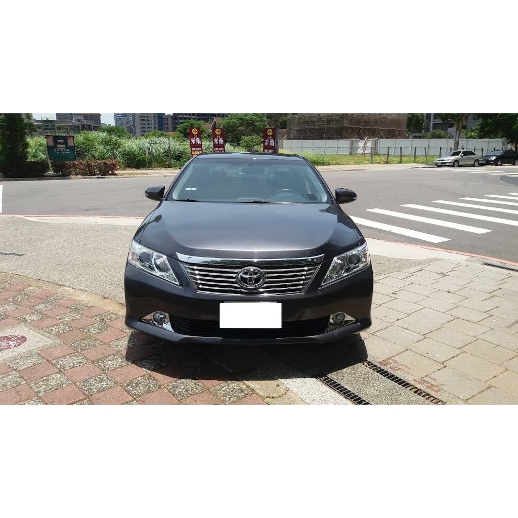 中古車 2013 TOYOTA CAMRY 跑七萬 專賣 一手 自用 代步車 轎車 房車 五門 掀背 休旅車