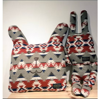 絕版出售宇宙人Craftholic Pendleton 聯名款 兔中抱枕