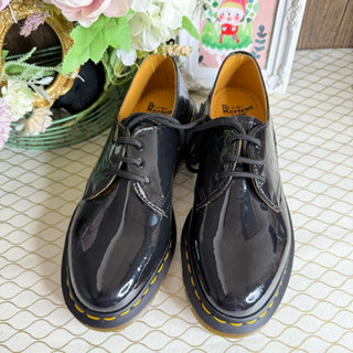全新現貨英國知名品牌Dr.Martens Air Wair Cusmion Sole 真皮革亮皮馬汀鞋樂福鞋