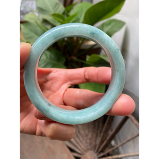 天然翡翠A貨糯冰種藍底帶飄花手鐲