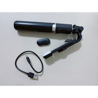 自拍棒（藍芽遙控器、USB線）