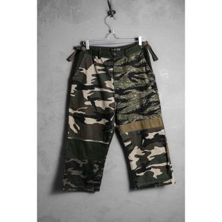 Slightly Numb Camo Patch Cropped Pants 台灣街牌 迷彩拼接七分褲