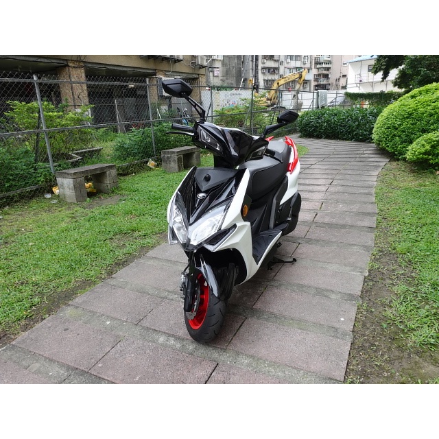 光陽KYMCO 雷霆S125 2023年 二手/中古機車