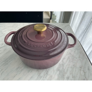 [全新現貨] LE CREUSET 無花果限定色 圓鍋 20cm 鑄鐵鍋