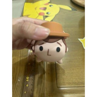 二手9成新無盒無卡✨野獸國 正版迪士尼 Disney 玩具總動員TOYS 胡迪趴姿 Tsum 盲盒 疊疊樂  胡迪款公仔