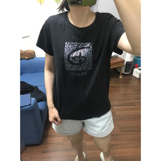 [公主皮箱-二手］lativ 迪士尼Disney100黑色紀念圓領短袖T恤上衣