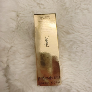 YSL 恆久完美無瑕持妝粉底液LN1