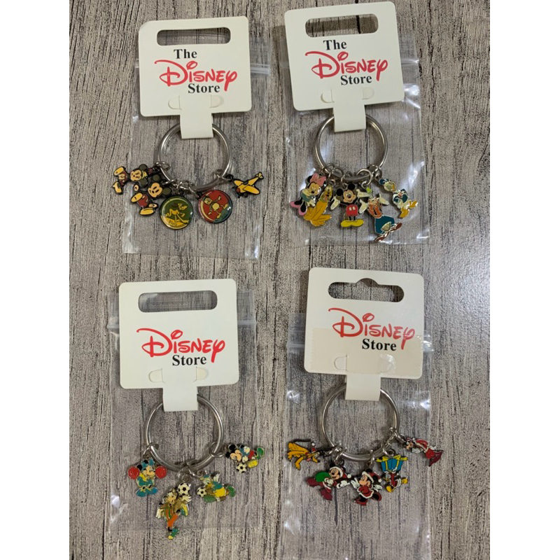日本迪士尼商店 Disney Store｜早期稀有收藏｜米奇與朋友們 人物金屬吊飾