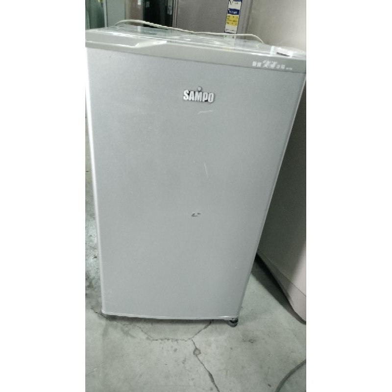 台中市南區德富二手家電--聲寶72公升單門冰箱---2200元