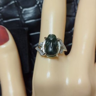 玉貴人…天然滿綠貔貅翡翠戒指活圍，超優惠