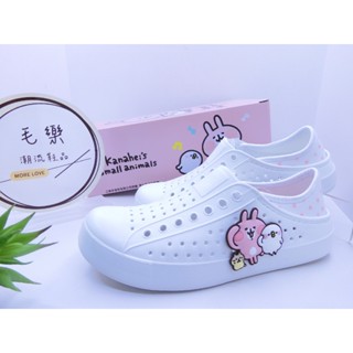 [ 敲敲鞋店 ] 正版授權 kanahei 卡娜赫拉 新款配色洞洞鞋 立體造型裝飾扣 可碰水洞洞女鞋 後跟可踩踏