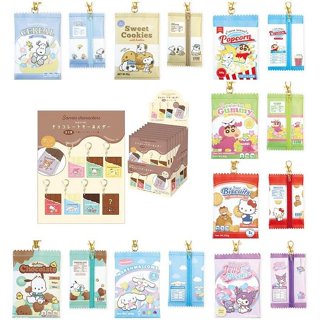 ♥小花花日本精品♥Hello Kitty 大耳狗 酷洛米 帕恰狗 史努比 蠟筆小新 扁平小物收納包 零錢包~3