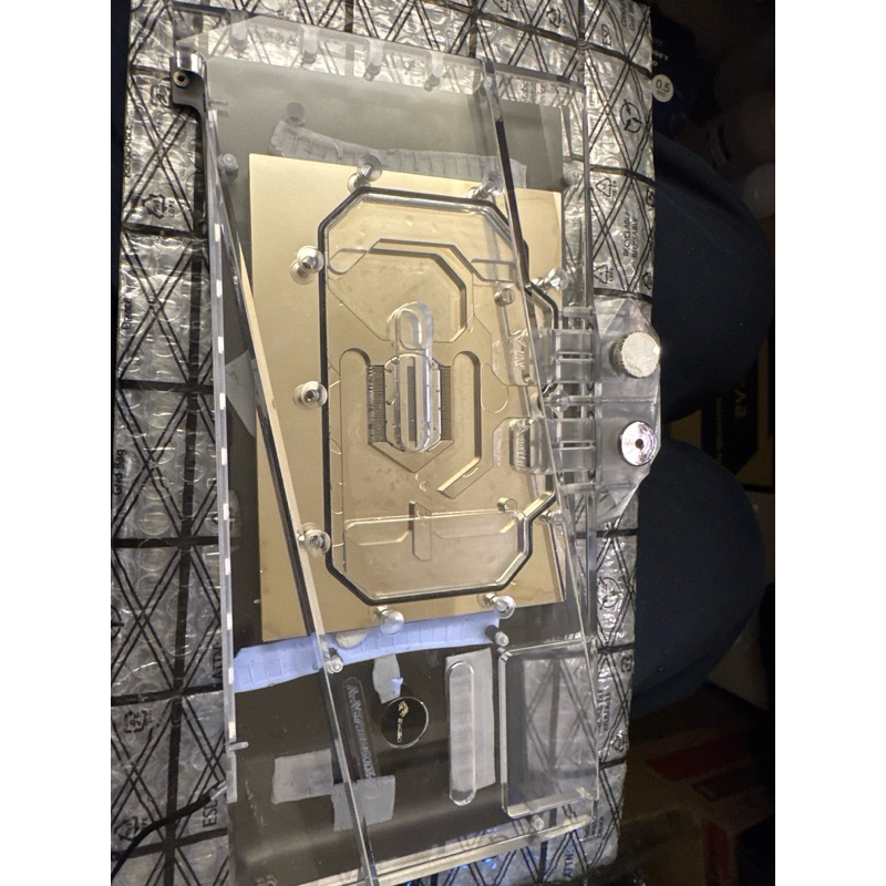 b牌 水冷頭 for ASUS TUF RX7900XTX 二手 功能正常