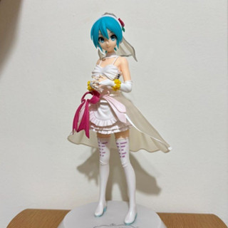[二手]正版 初音未來 公仔 景品 模型_婚紗禮服 SEGA