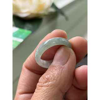 內徑20，國際戒圍18，H860，玉到愛，細糯白翡翡翠戒指（戒圈），附陸證，無紋裂，晶體稍粗！！保證緬甸玉A貨翡翠