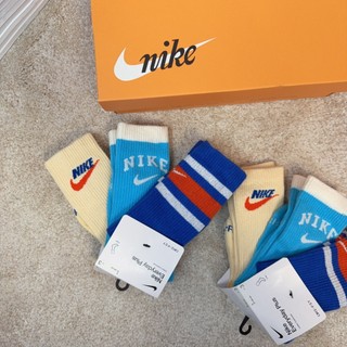 Sugar_tw - 現貨 Nike Socks 奶油黃 藍色 美式復古 小腿襪 襪子 長襪 DX7665-904